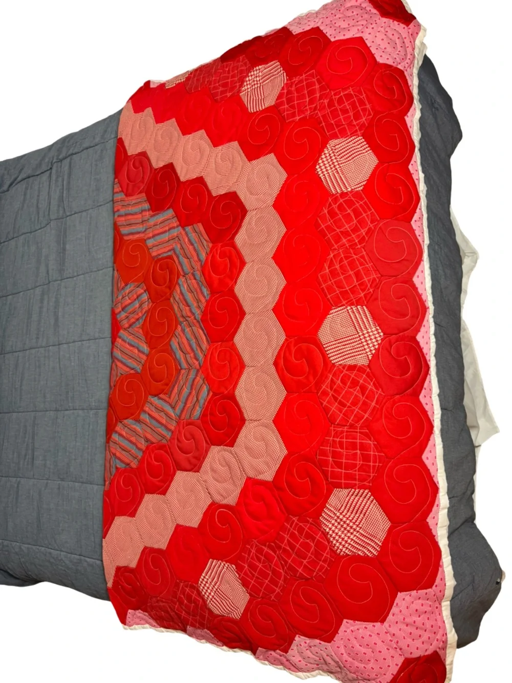 Vtg Rose Hexagon Quilted Bedspread